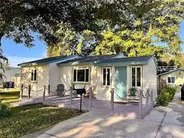 Single-family home in St. Petersburg
